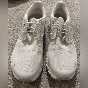 On Running Women's Cream Athletic Shoes